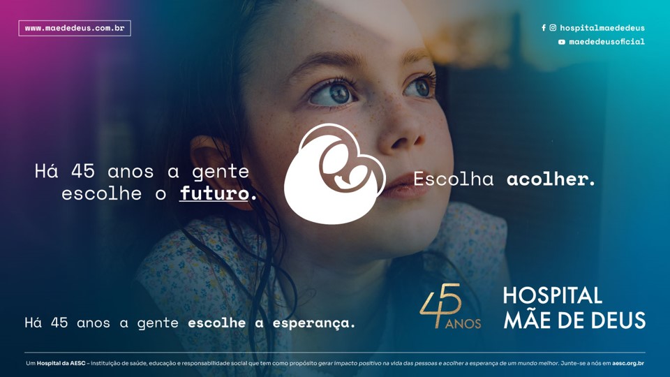 Chegar aos 45 anos é olhar para o passado. E para o futuro.
É escolher transformar as relações no mundo digital potencializando a humanização. Escolher a inovação e a tecnologia sem esquecer o lado humano, o afeto.
Por isso abraçamos todos os dias o desafio de fazer um amanhã melhor. A muitas mãos, reconstruímos, reorganizamos e repensamos o jeito de viver integralmente o presente.
Encontramos nas nossas origens as respostas para tudo o que ainda vamos viver. Para tudo que ainda vamos ser.
Juntos, cada vez mais fortes.
Há 45 anos a gente escolhe o futuro. Escolha acolher.